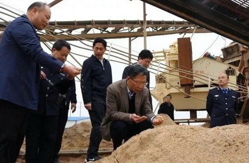 機(jī)制砂進(jìn)入“黃金時(shí)代”，機(jī)遇與挑戰(zhàn)并行，如何抓住機(jī)遇，你需要知道這四點(diǎn)！