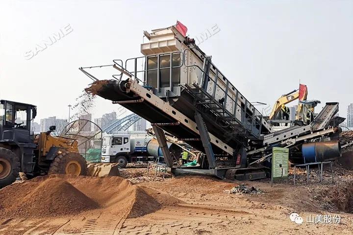 上海山美股份｜深耕履帶移動(dòng)式破碎篩分市場(chǎng)，為客戶締造卓越價(jià)值