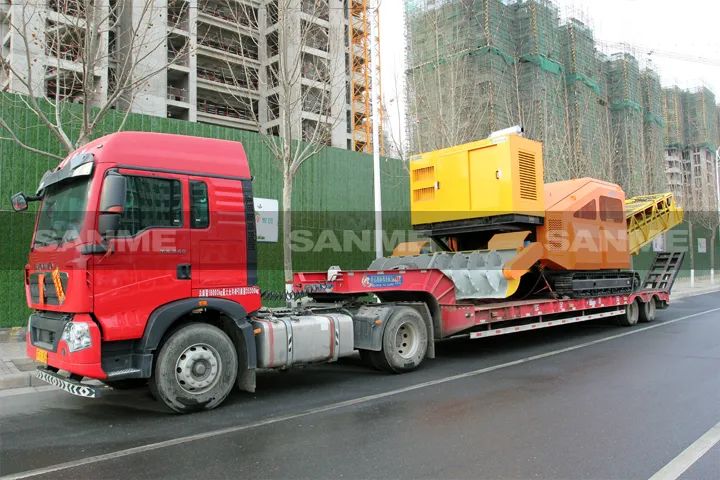 顛覆傳統(tǒng)裝車方式，山美履帶式取料機(jī)助您實(shí)現(xiàn)降本增效、節(jié)能減排！