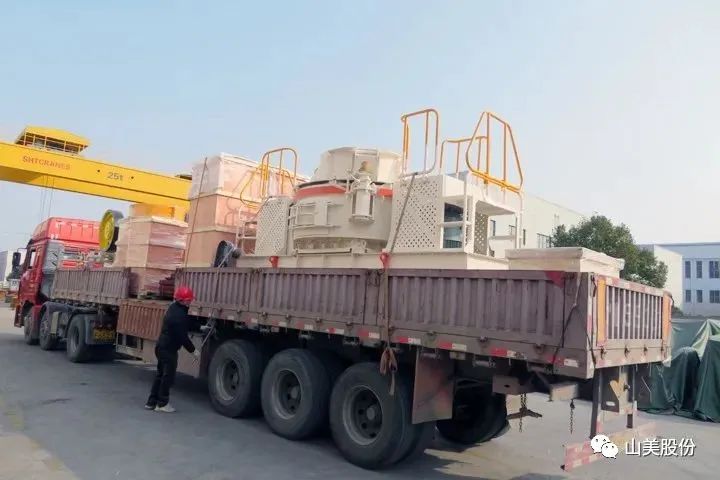 新年快樂 | 回首2022，闊步2023